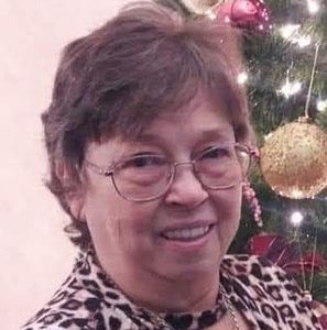 Meet your Posher, Vickie